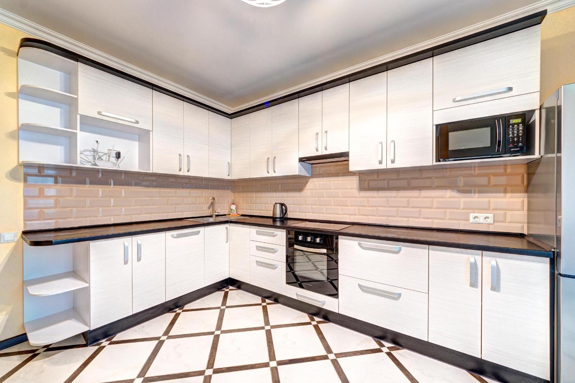 Apartment Voskresenska 18 , Парковые Озера Kiev Phòng bức ảnh