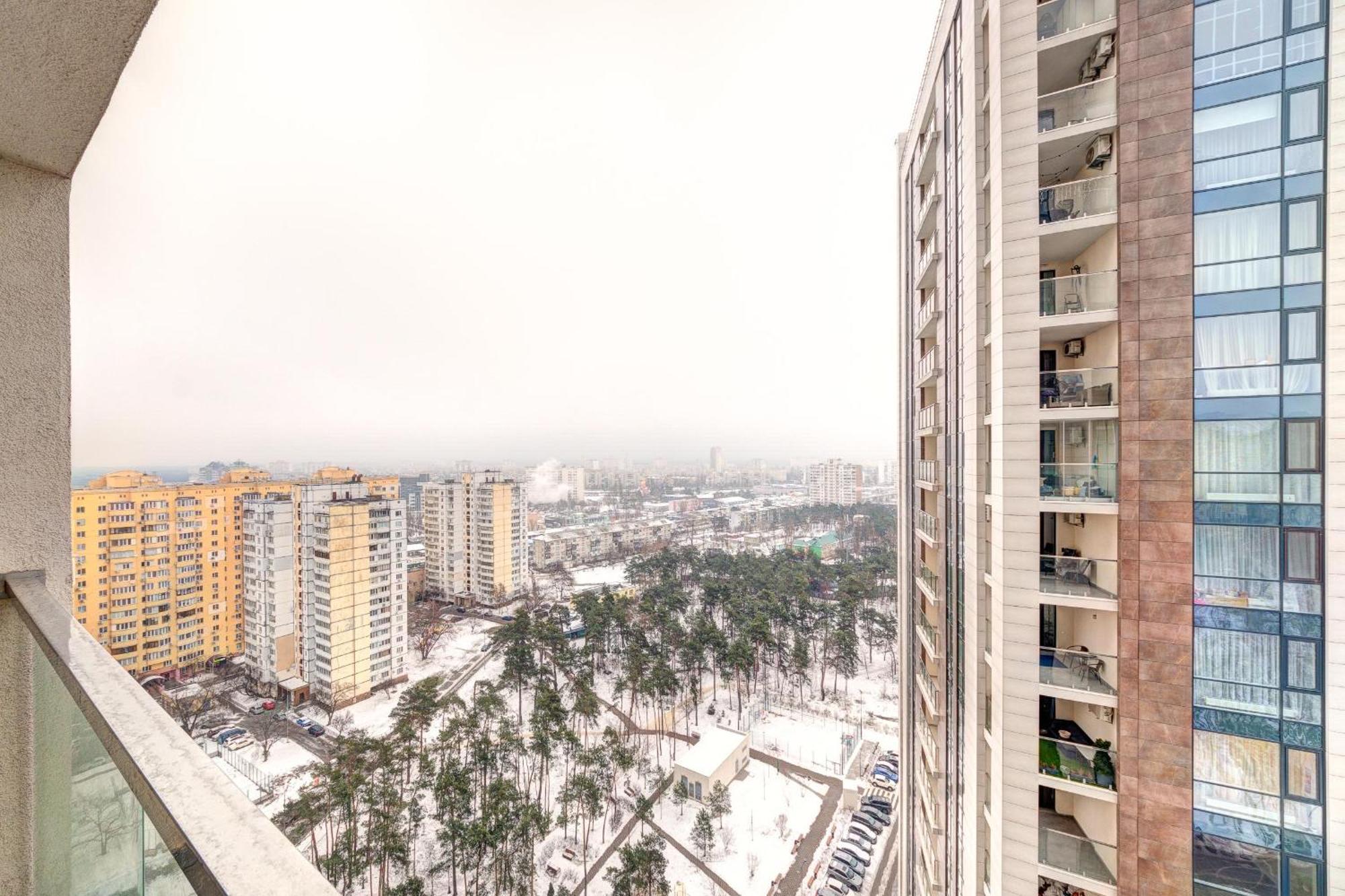 Apartment Voskresenska 18 , Парковые Озера Kiev Phòng bức ảnh