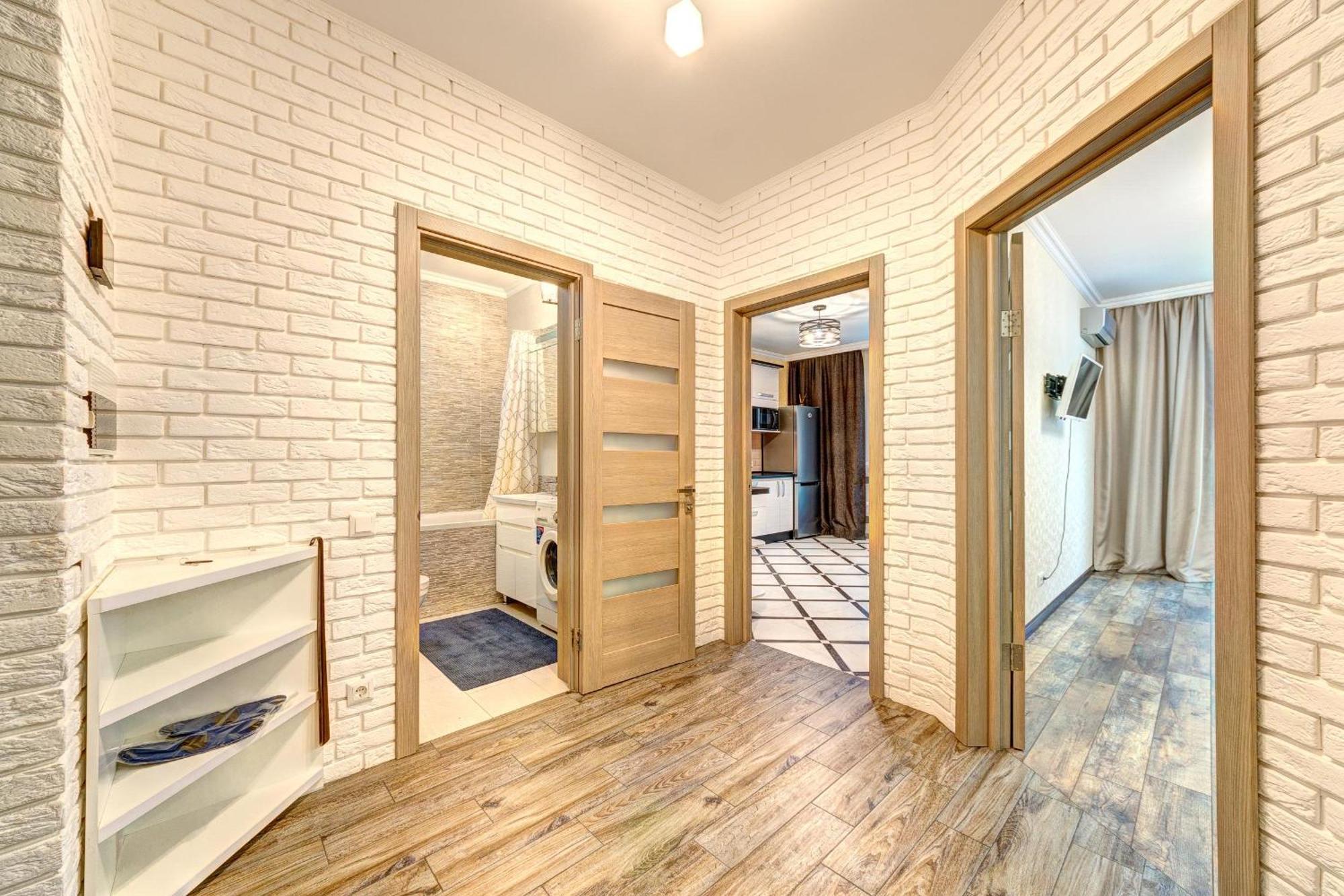 Apartment Voskresenska 18 , Парковые Озера Kiev Phòng bức ảnh
