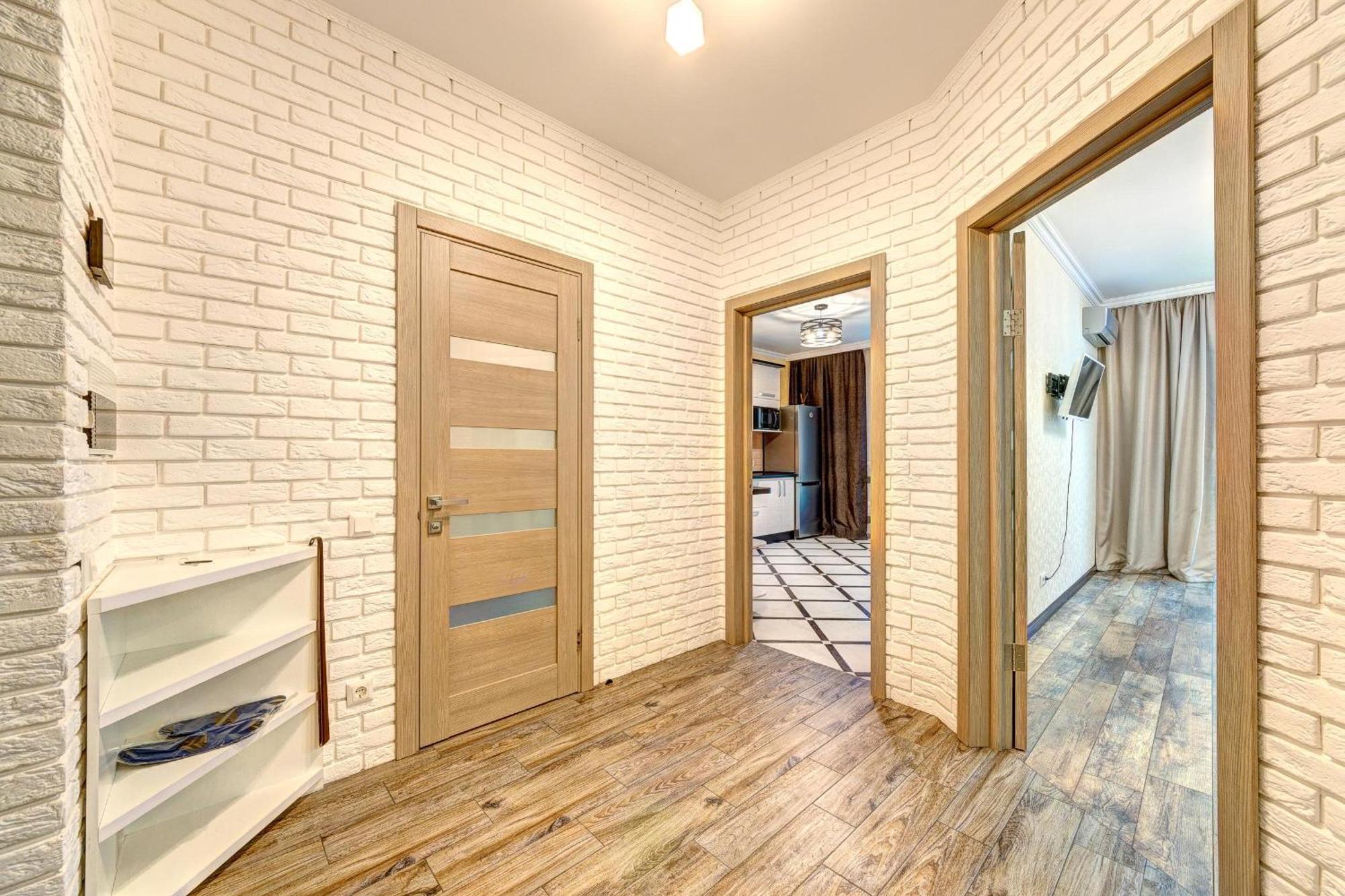 Apartment Voskresenska 18 , Парковые Озера Kiev Phòng bức ảnh