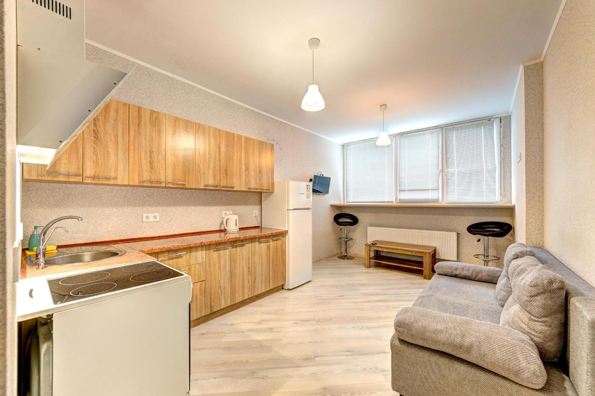 Apartment Voskresenska 18 , Парковые Озера Kiev Phòng bức ảnh