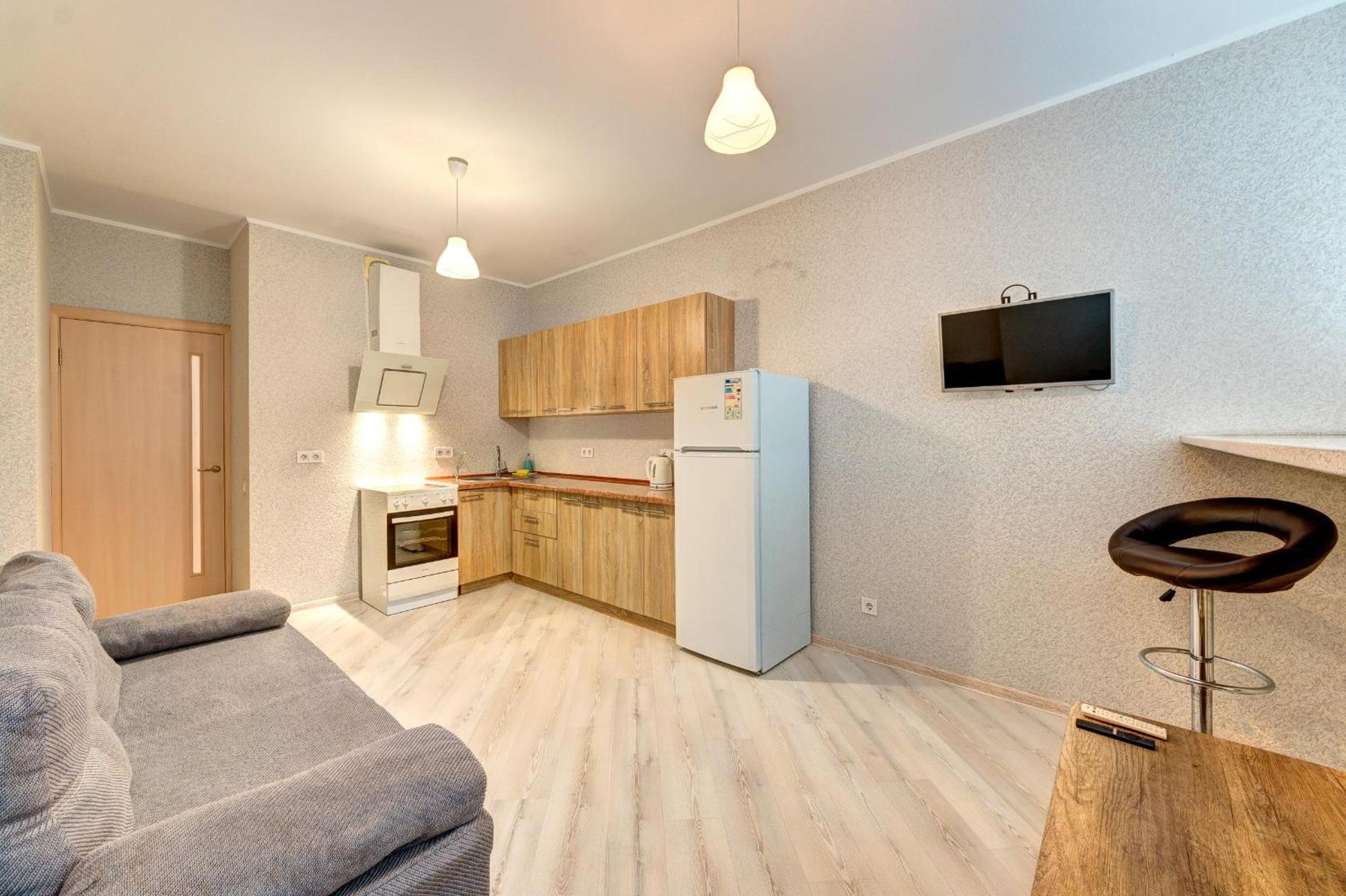 Apartment Voskresenska 18 , Парковые Озера Kiev Phòng bức ảnh