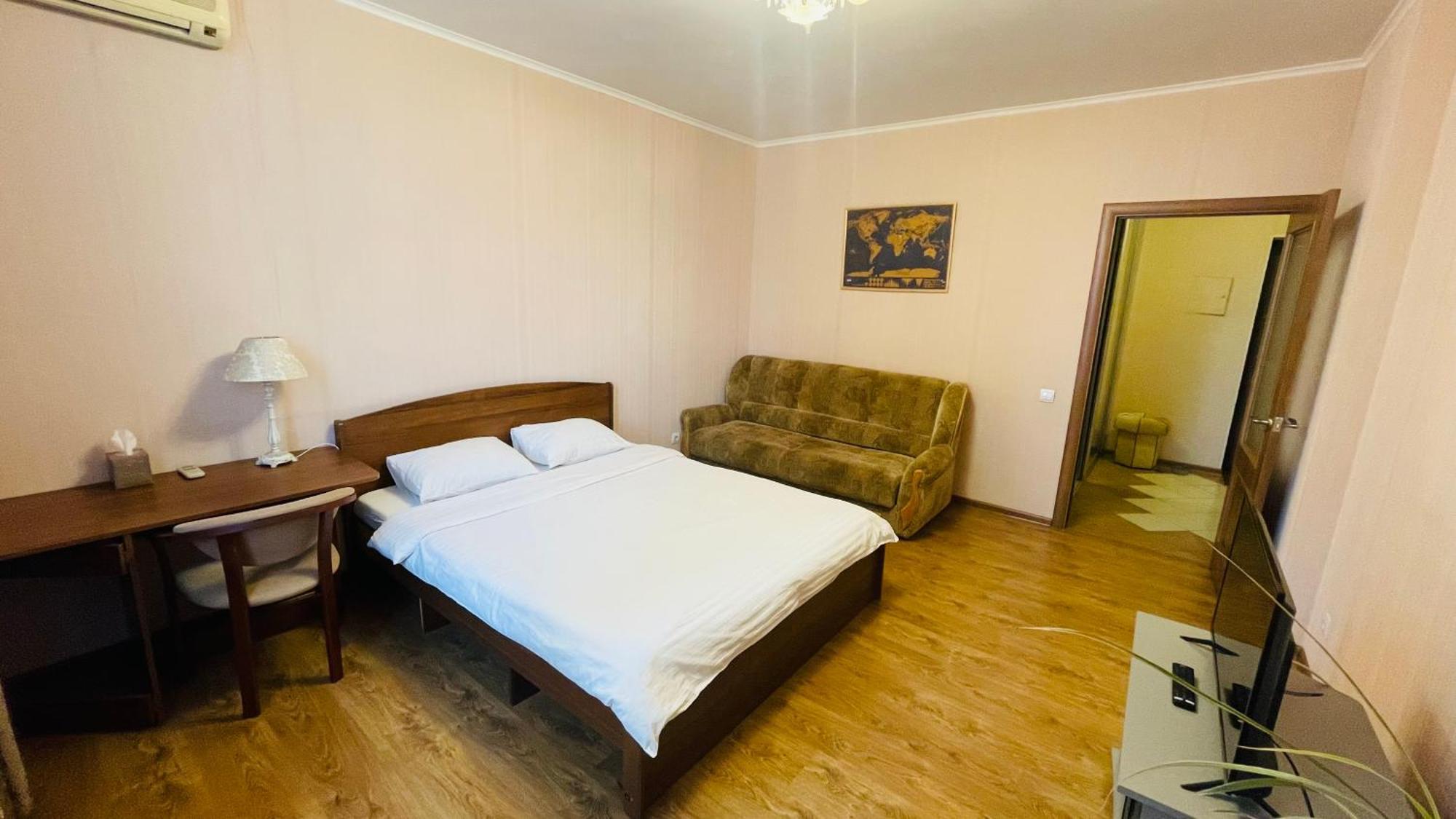 Apartment Voskresenska 18 , Парковые Озера Kiev Phòng bức ảnh